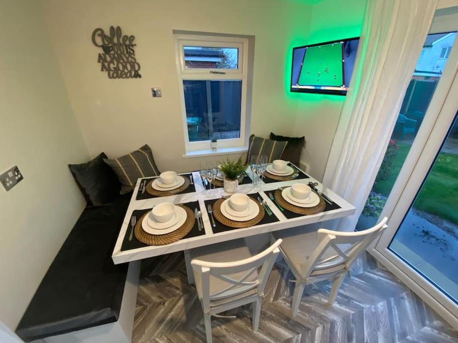 Wharfedale Lodge- Bungalow-3 Bed, 2 Bath, Amazing! Thornton  Kültér fotó